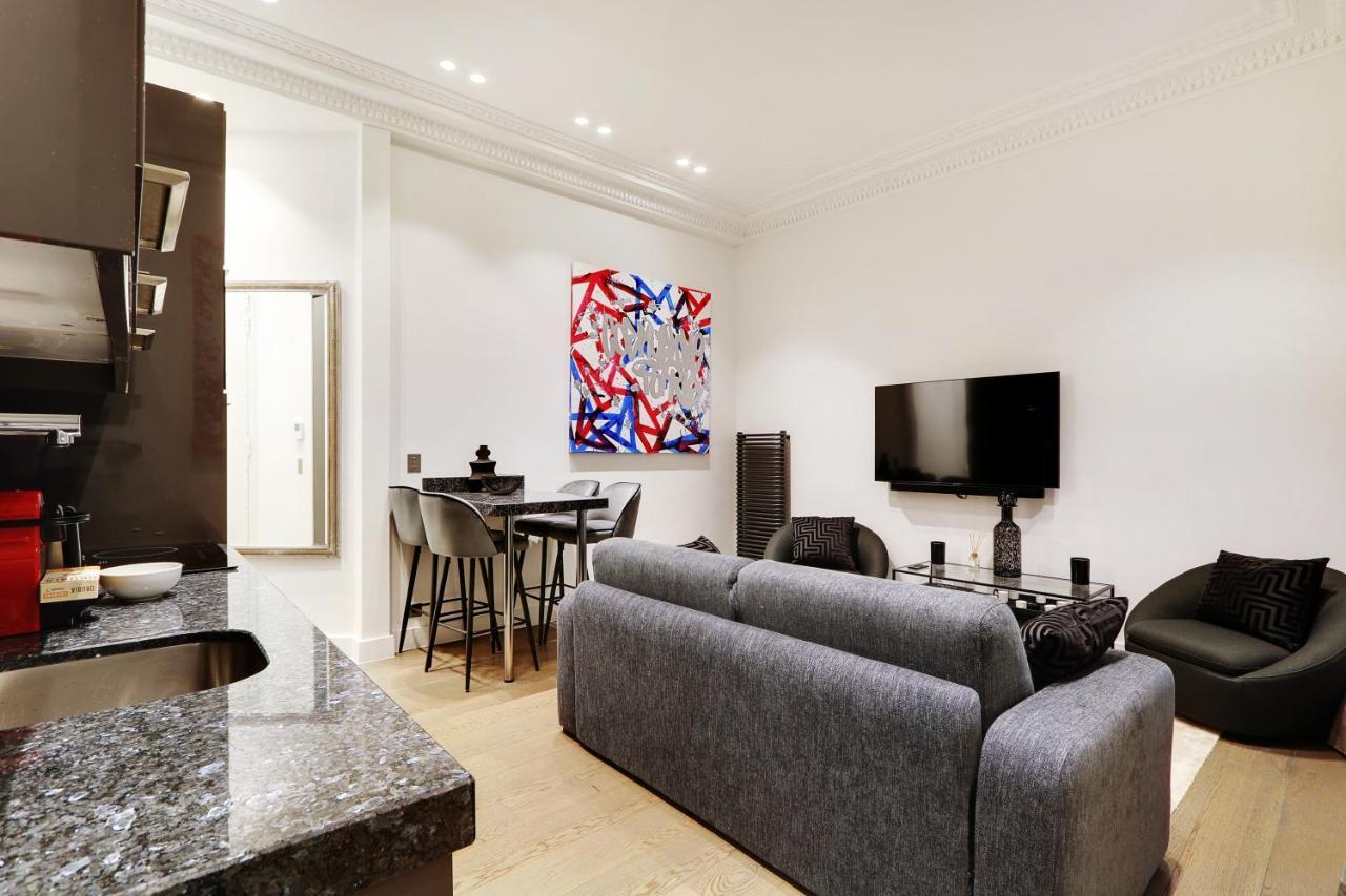 Pick A Flat'S Apartment In Triangle D'Or - Pierre 1Er De Serbie باريس المظهر الخارجي الصورة