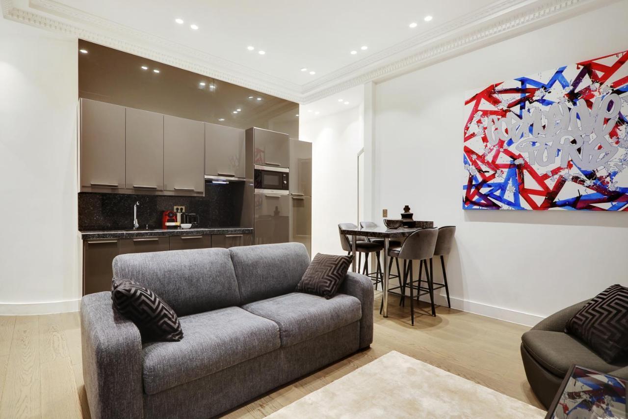 Pick A Flat'S Apartment In Triangle D'Or - Pierre 1Er De Serbie باريس المظهر الخارجي الصورة